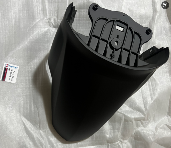 GARDE BOUE CAPUCCIONO S